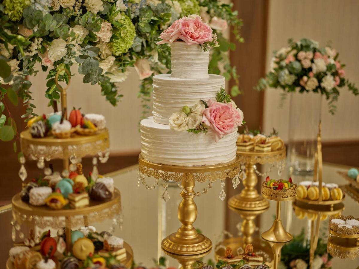 Fiesta Americana Меріда Екстер'єр фото A wedding cake