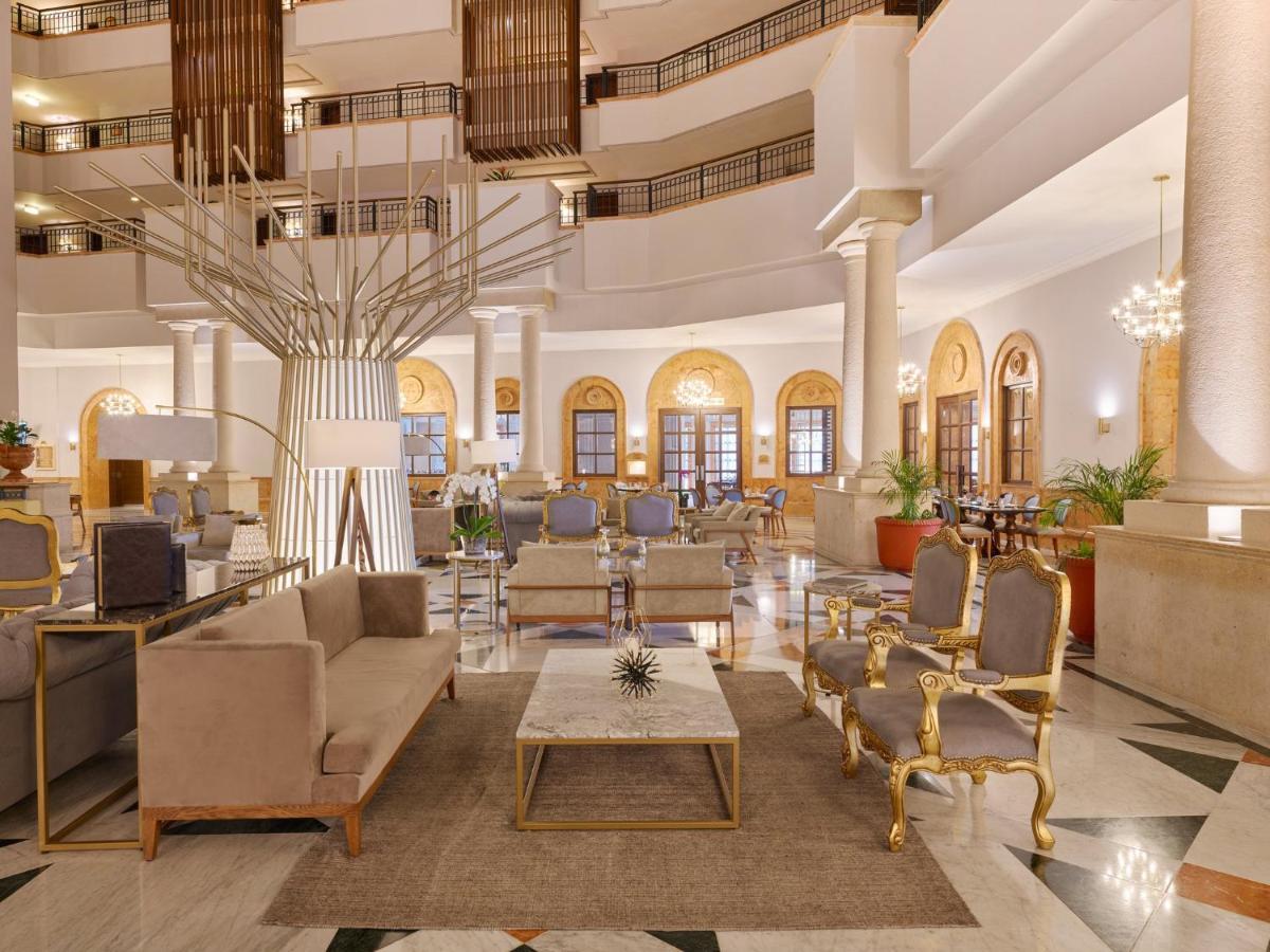 Fiesta Americana Меріда Екстер'єр фото Lobby
